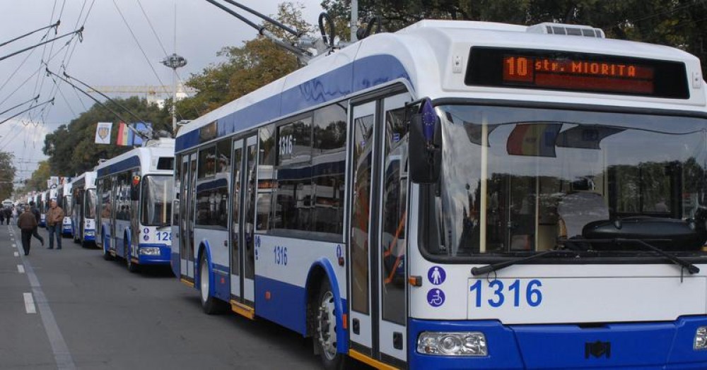 IMPORTANT // Cum va circula transportul public în perioada desfășurării Summit-ului Comunității Politice Europene